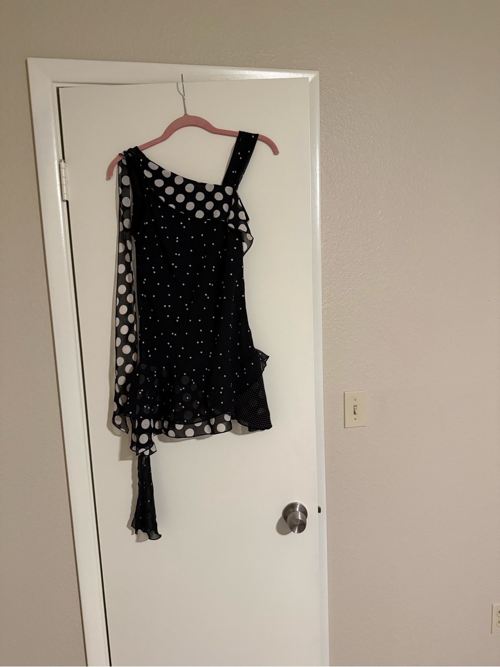 Baranda Black Polka Dot One-Shoulder Ruffle Top